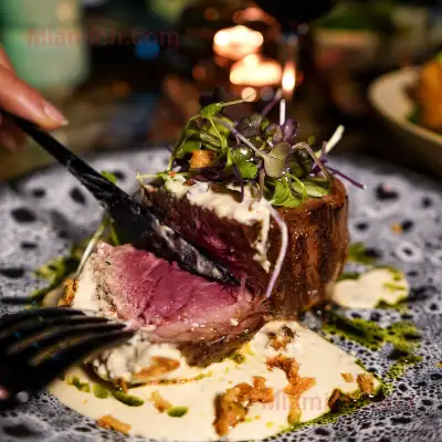 Amazonia Paris à Paris 75008 Restaurant Halal halal