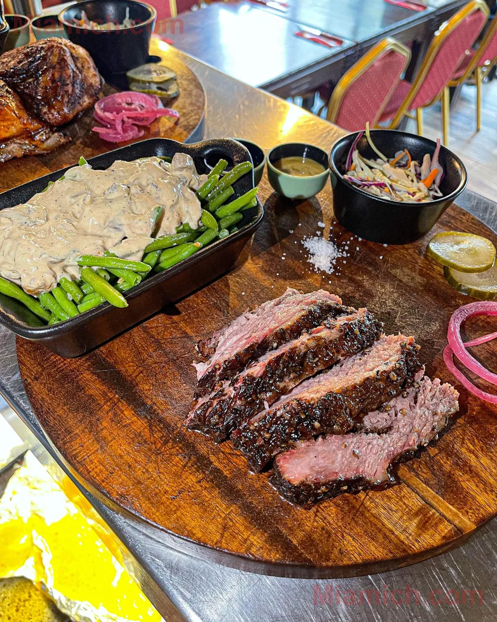 CaveMan's bbq à Bagnolet 93170 - Restaurant - photo 2 - Miamich