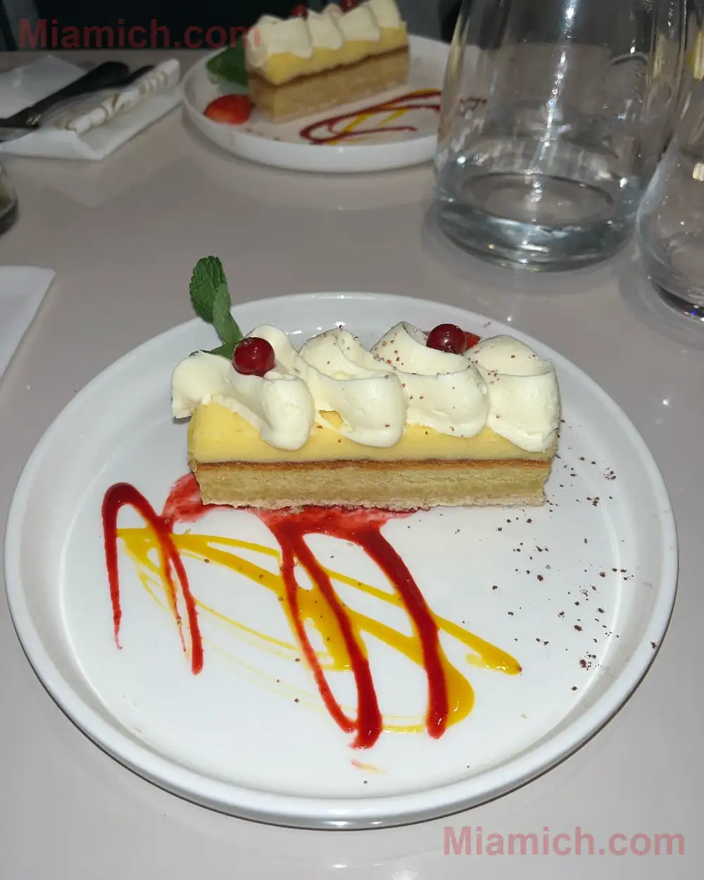 Le Jumeyrah à Paris 75011 - Français - photo 23 - Miamich