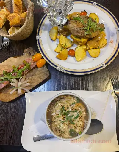 Le Petit Gourmet à Paris 75009 Restaurant Halal halal