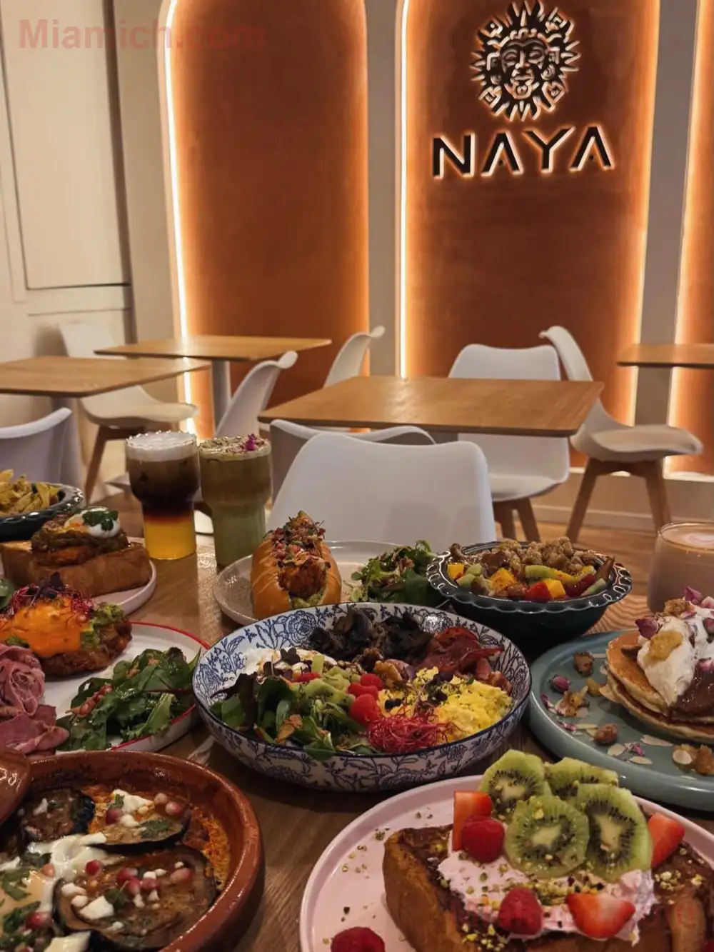Naya Champs Élysées à Paris 75017 - Brunch - photo 1 - Miamich