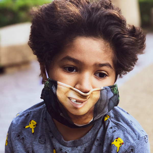 association enfant masque sourire triste miamich