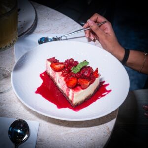 restaurant halal qamar bondy miamich