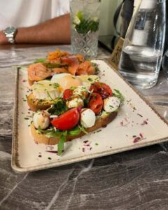 restaurant halal qamar bondy miamich